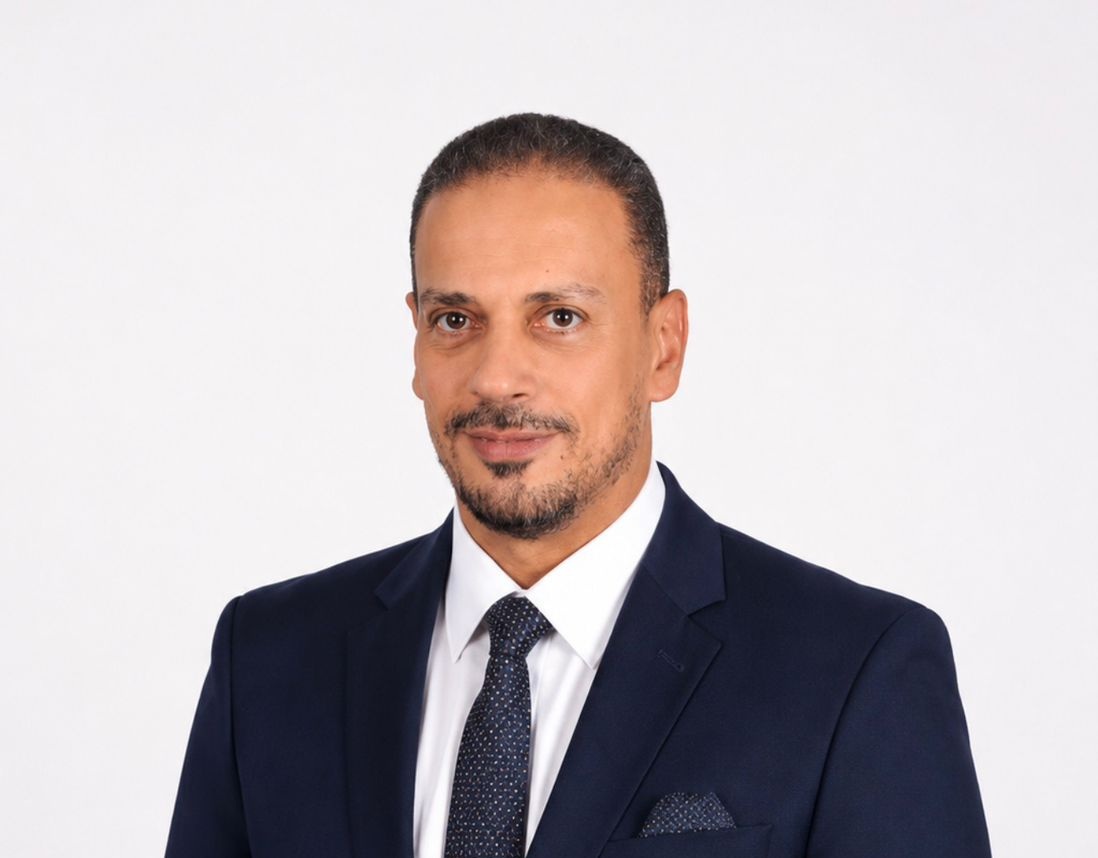 Dr. Mahmoud Farghali